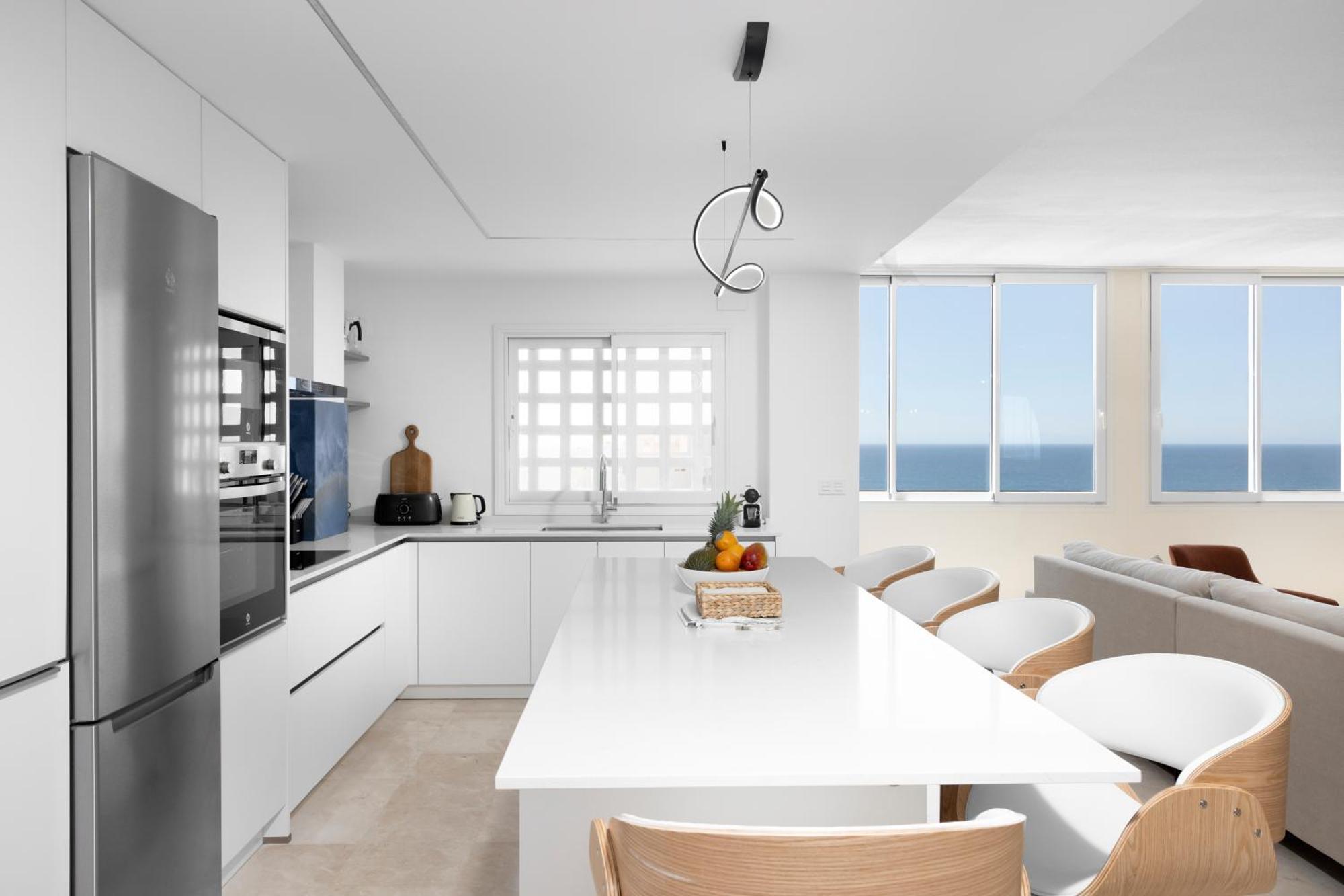 Stunning Marina Seaview Penthouse - Puerto Deportivo Appartement Estepona